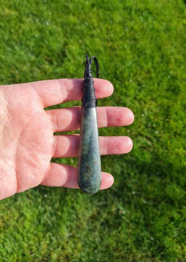 Large Pounamu Teardrop