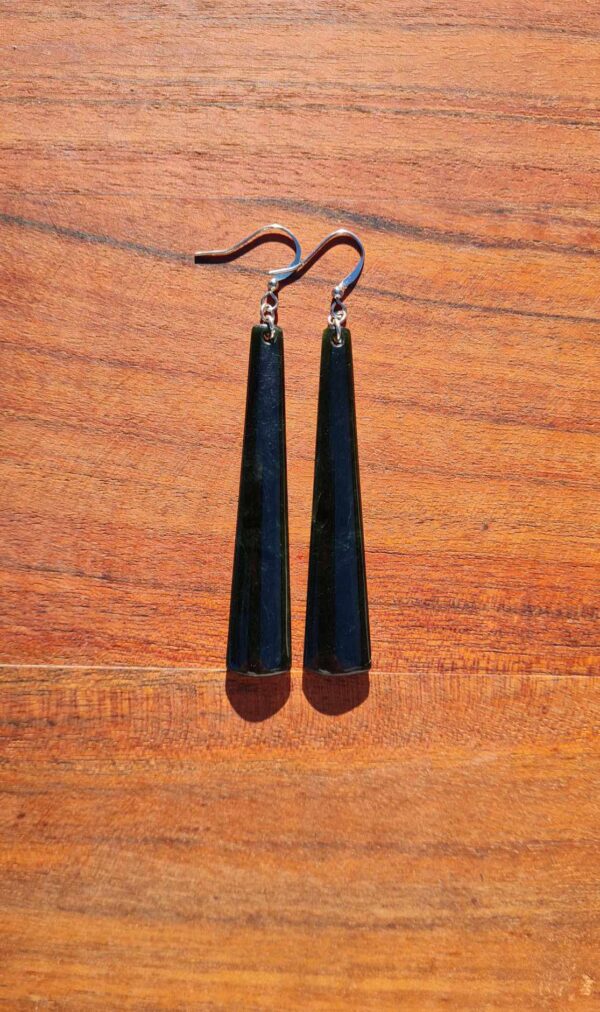 Pounamu Earrings 50