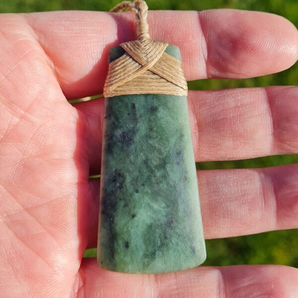 Pounamu Toki