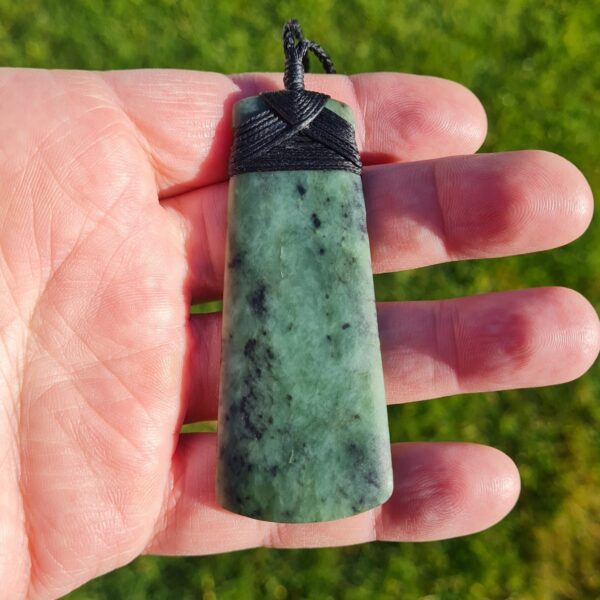 Large Pounamu Toki