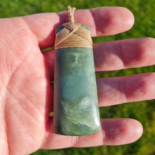 Large Pounamu Toki