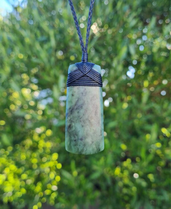 Pounamu Toki 16