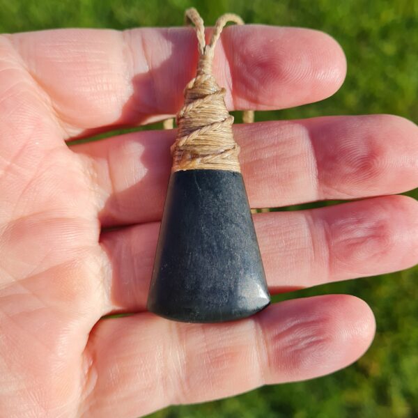 Pounamu Teardrop