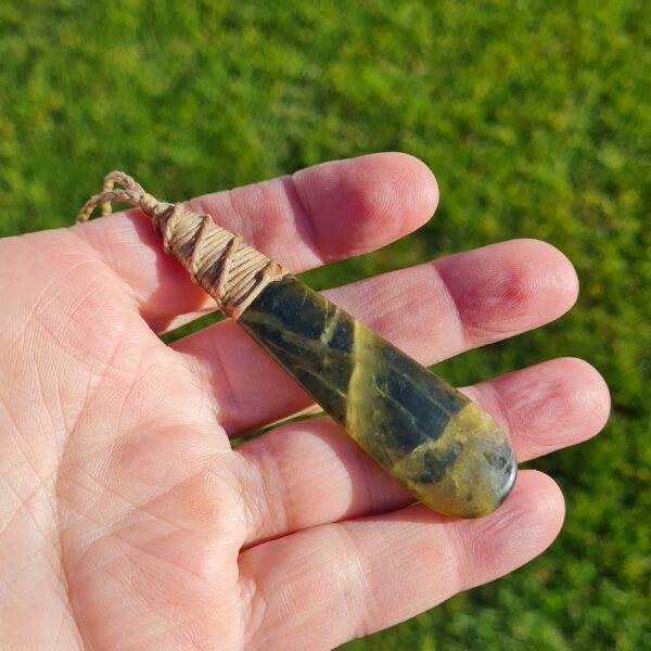 Pounamu Teardrop