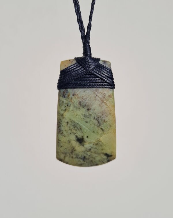 Pounamu Toki 34