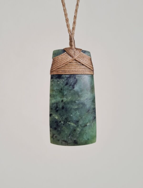 Pounamu Toki 35