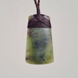 Pounamu Toki 36