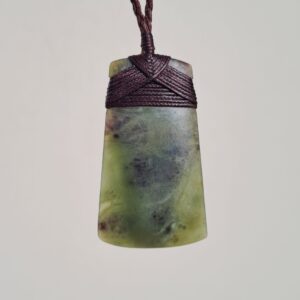 Pounamu Toki 36