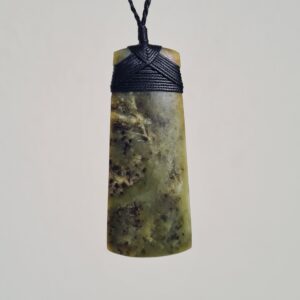 Large Pounamu Toki 25