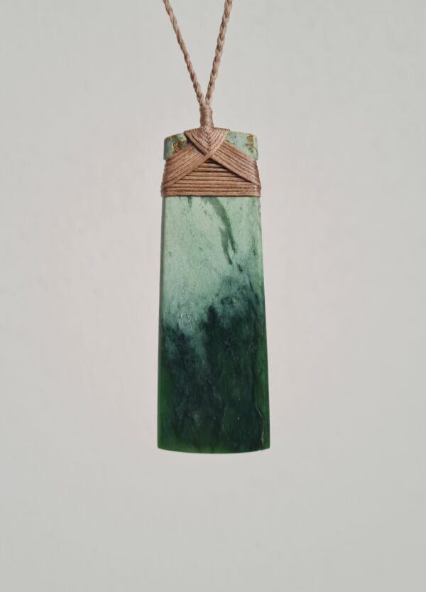 Large Pounamu Toki 33