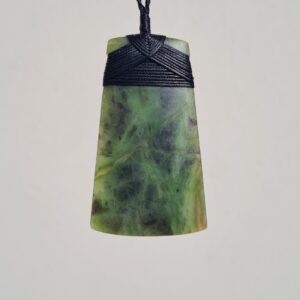 Large Pounamu Toki 35