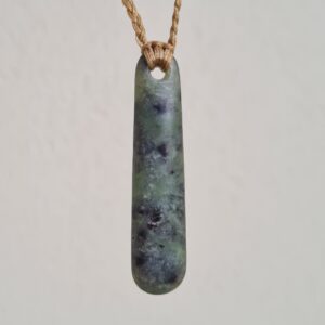 Pounamu Teardrop 64