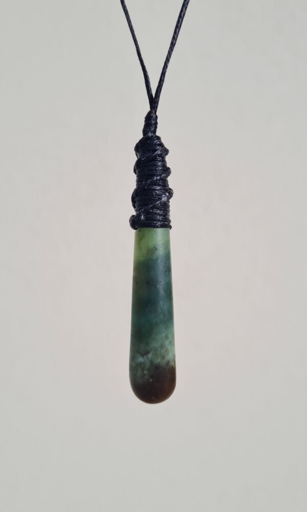 Pounamu Teardrop 65