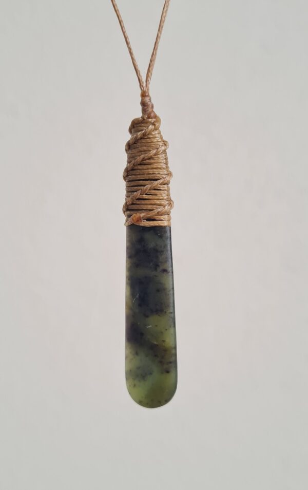 Pounamu Teardrop 73