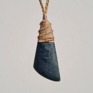 Pounamu Teardrop 76