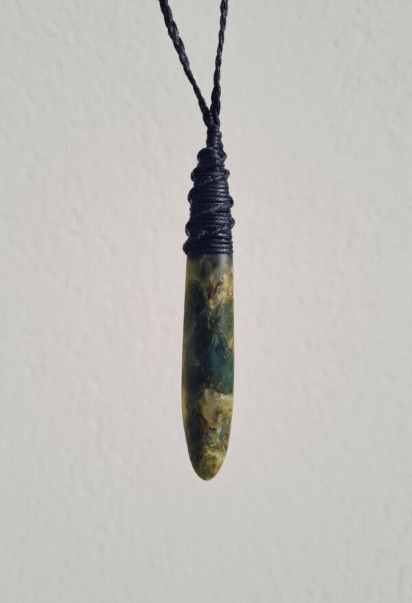 Pounamu Teardrop 84