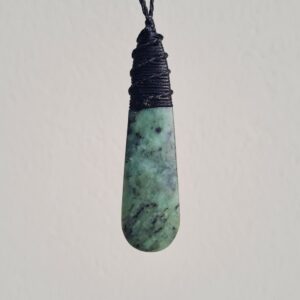 Pounamu Teardrop 90