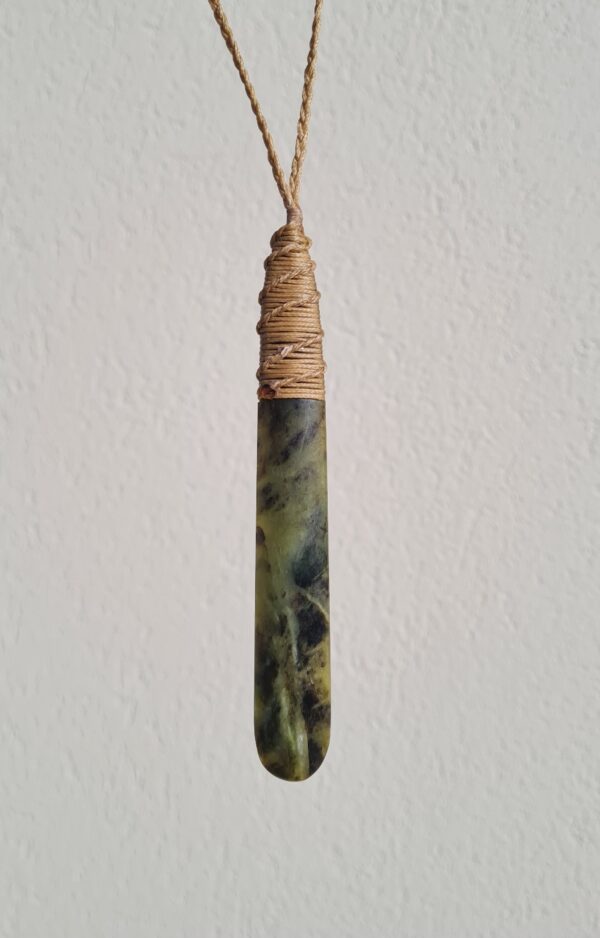 Pounamu Teardrop 92