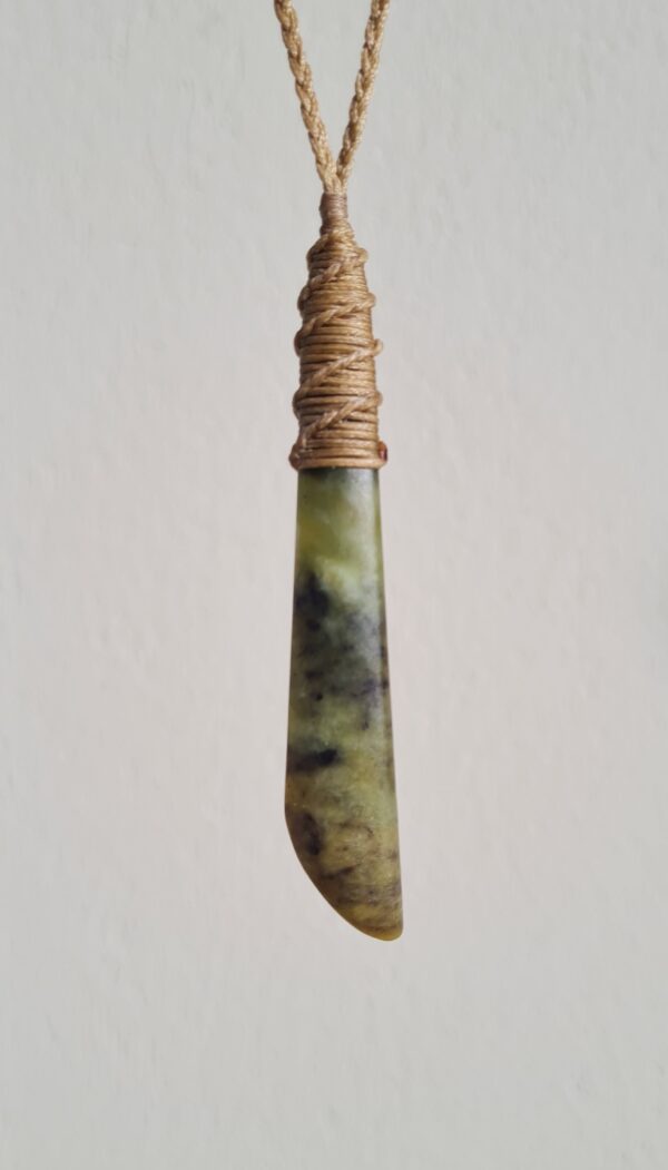 Pounamu Teardrop 94