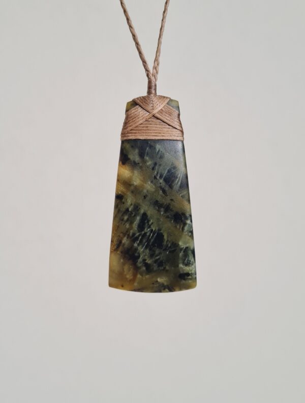 Large Pounamu Toki 37